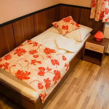 Turisticka Buck** Gasthuis 3*