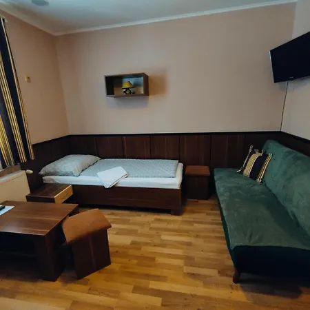 Turisticka Buck** Maison d'hôtes Tornala